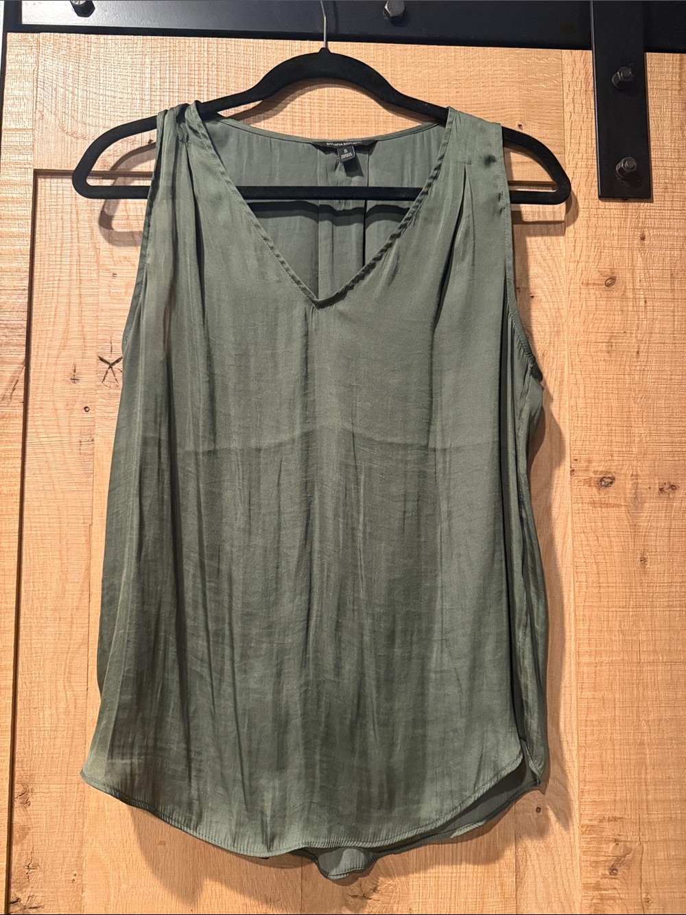 Banana Republic Olive Green V-Neck Sleeveless Camisole